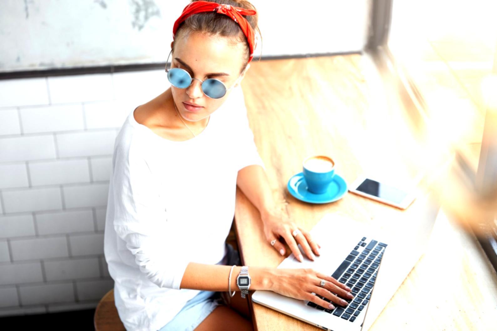 Interface-Vergleich zwischen alter und optimierter Version mit User-Flow-Diagrammen